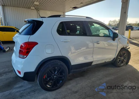 2021 Chevrolet Trax 1Lt из США, поврежденный, VIN KL7CJLSBXMB331752